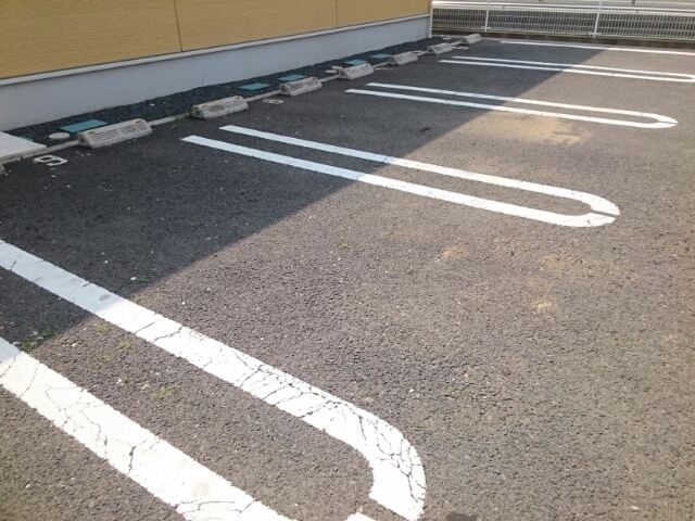 タムセルク 駐車場