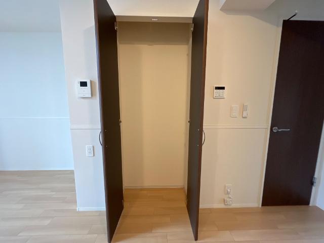 エルシオン 収納