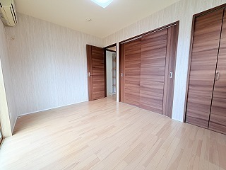 平松本町貸家 その他