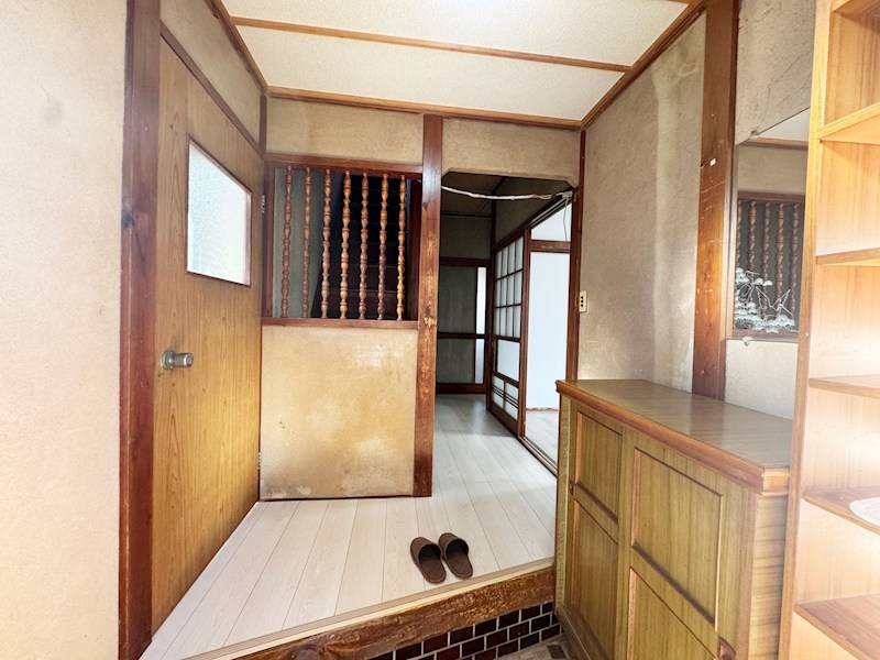 小山市粟宮戸建 玄関