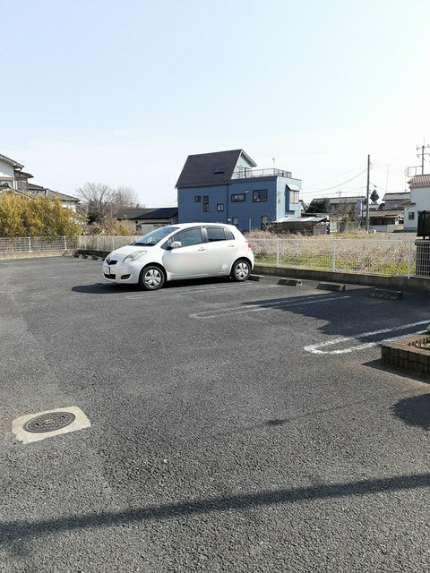 ｓｕｎ　ｖｅｒｄｙ　Ｂ 駐車場