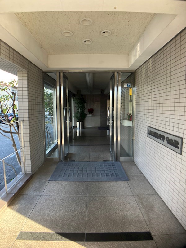 LIBERTY　OAK エントランス