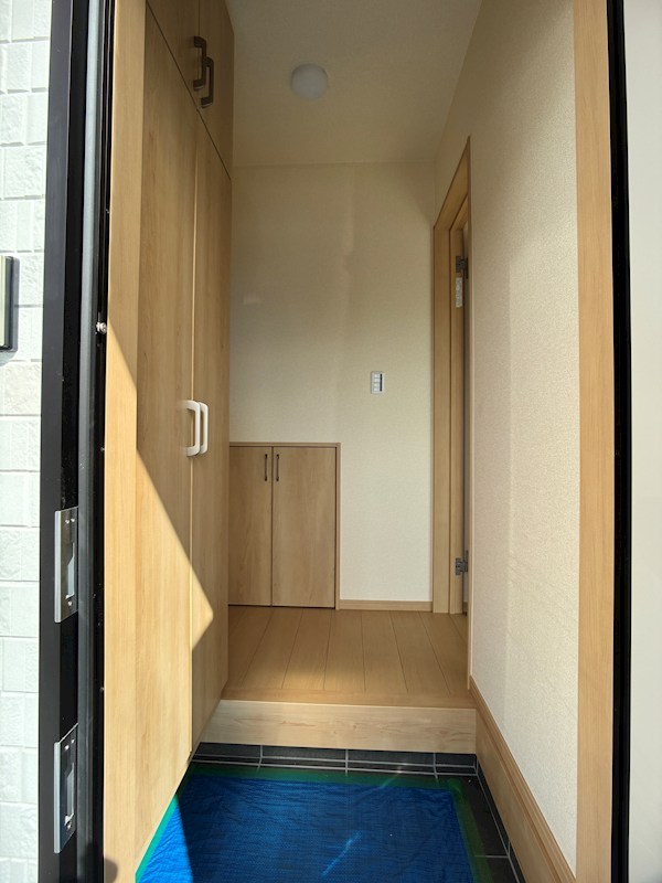 K.Tヴィレッジ　11号館 玄関
