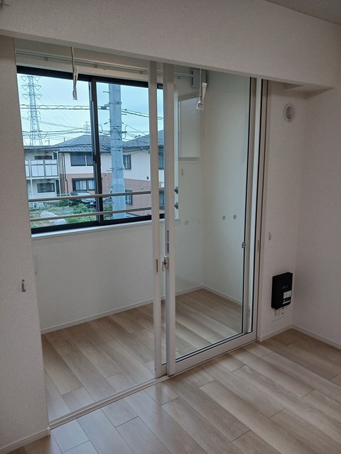 オネスティ ベッドルーム