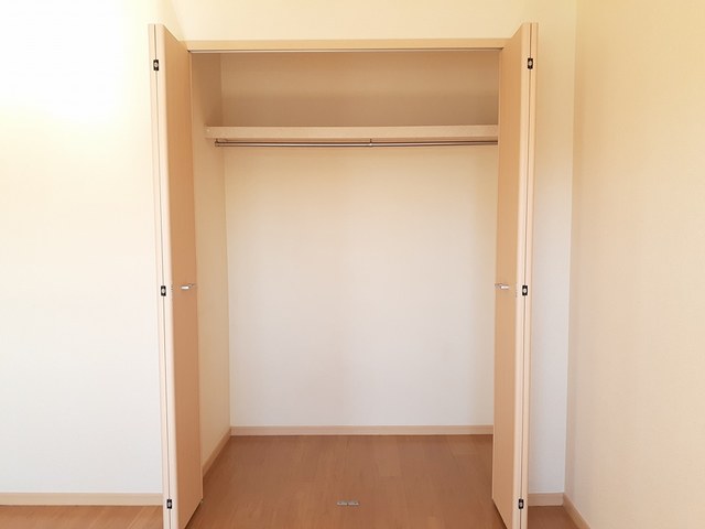 エルディム青木 収納