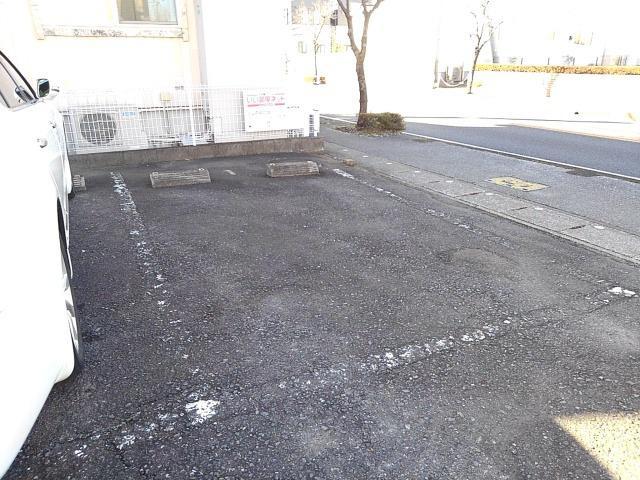 パルネット　ＭＨ 駐車場