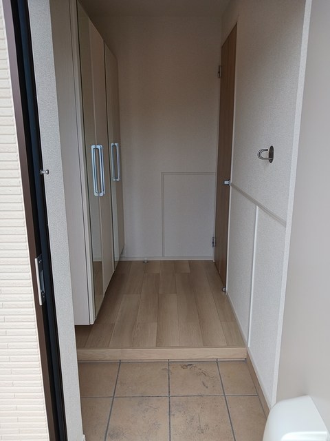 アヴニール 玄関