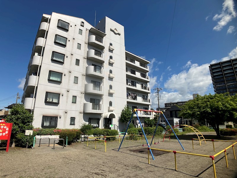 グランフォルム今泉 外観