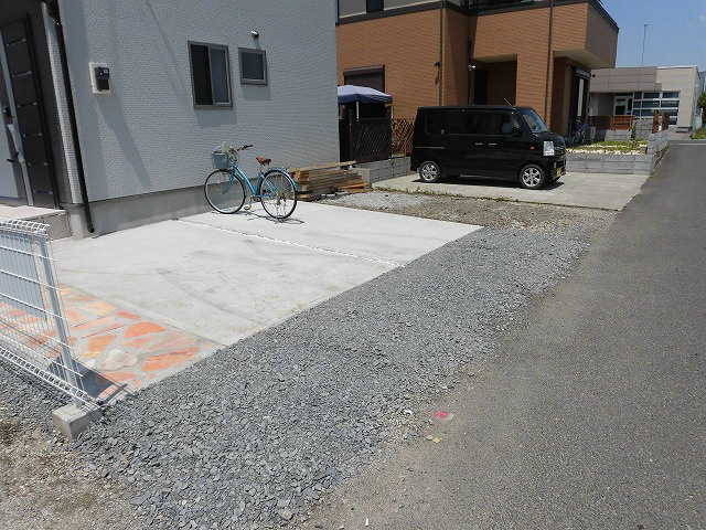 御幸ヶ原町貸家 駐車場