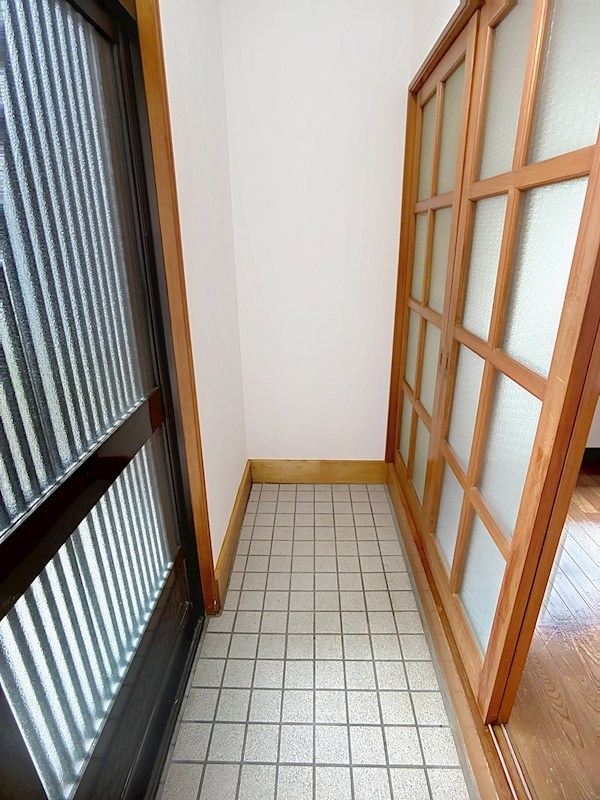 那須塩原市西三島4丁目戸建 玄関