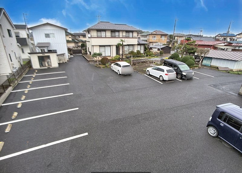 挟又ハイツ A 駐車場