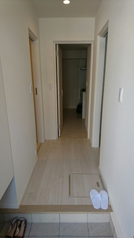 ラ・カーサ高田 玄関