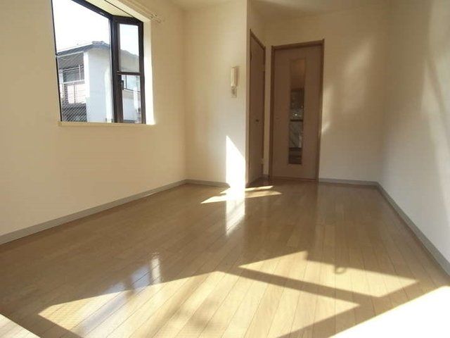CASA菊名 リビング