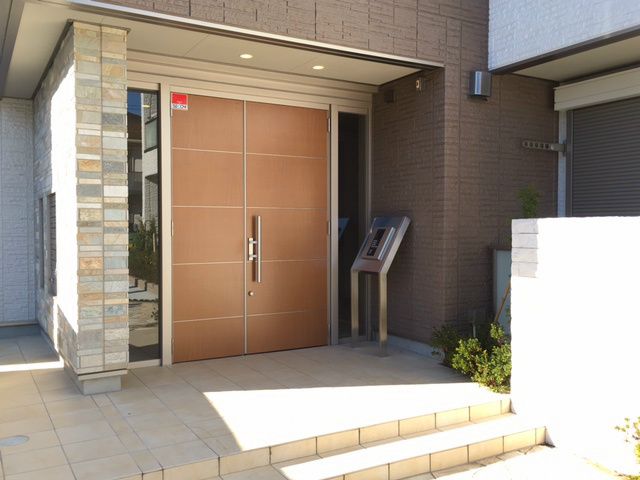 神奈川県川崎市幸区小倉５丁目 エントランス