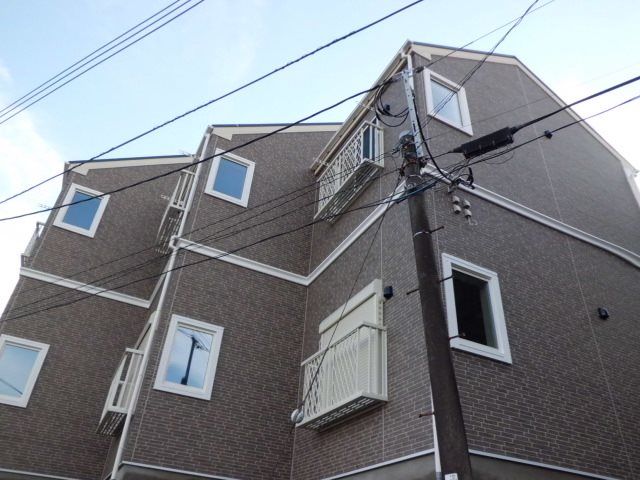 LaKrea菊名横浜 外観