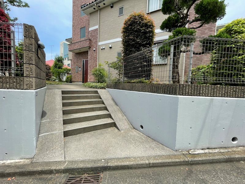 Villa Zephyr エントランス