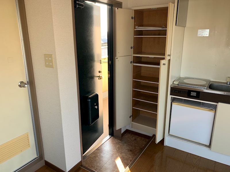 向後マンション 玄関