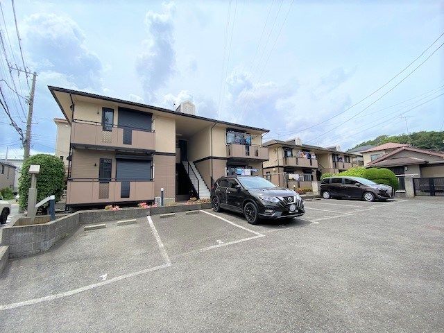 ラ・メール日吉Ａ棟 駐車場