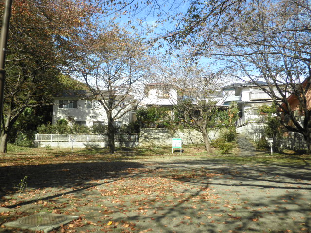 アガット日吉 公園