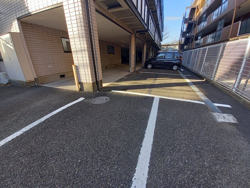神奈川県横浜市港北区新吉田東７丁目 駐車場