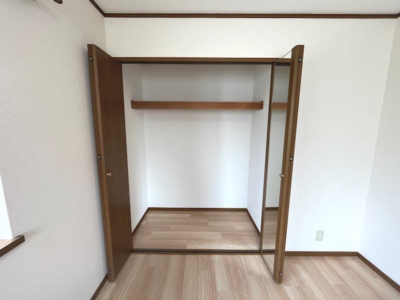 メゾン大倉山 収納