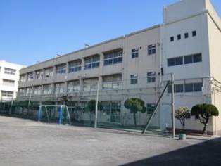 フォレスト大倉山 小学校