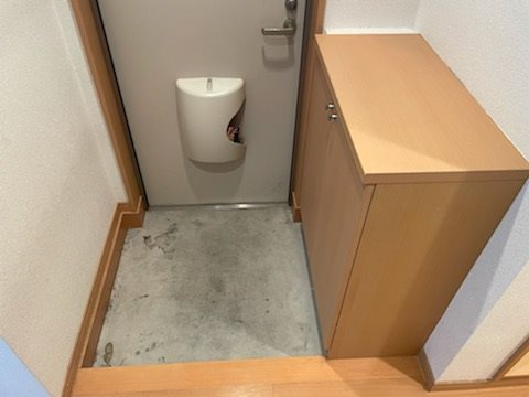 ウインズ菊名 玄関