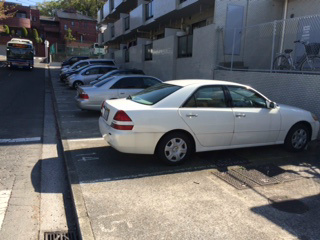 プリムローズ菊名壱番館 駐車場