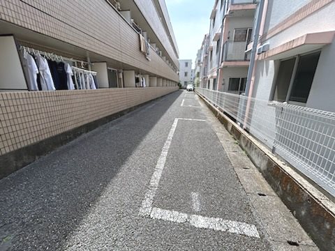 フリーフレイグランス 駐車場