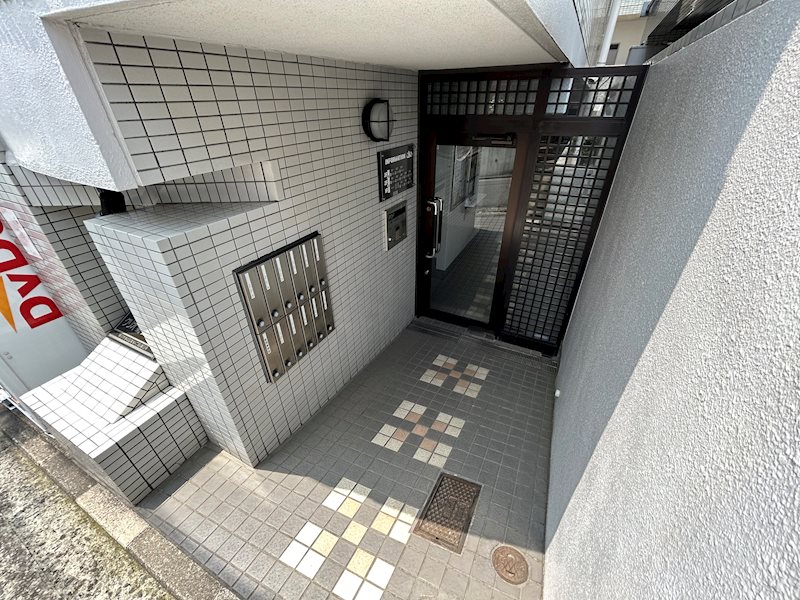 クリオ菊名参番館 エントランス