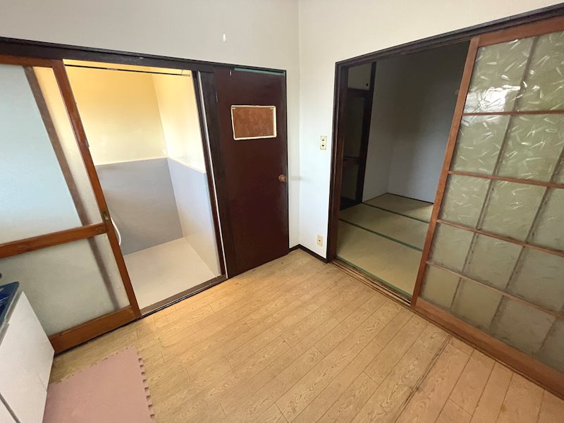 丸喜荘 リビング