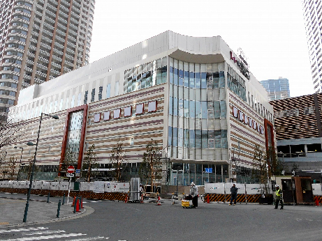 ロイヤルハイツ ショッピング施設