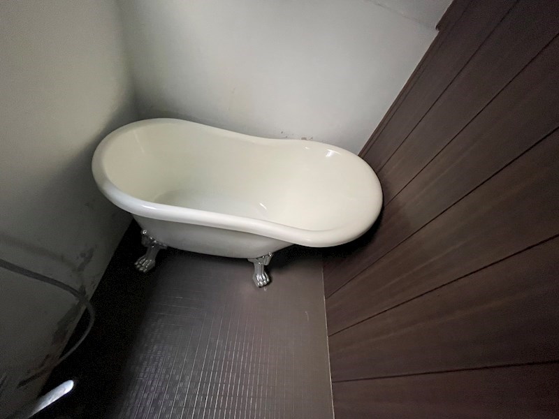 神奈川県横浜市鶴見区上の宮１丁目 風呂画像