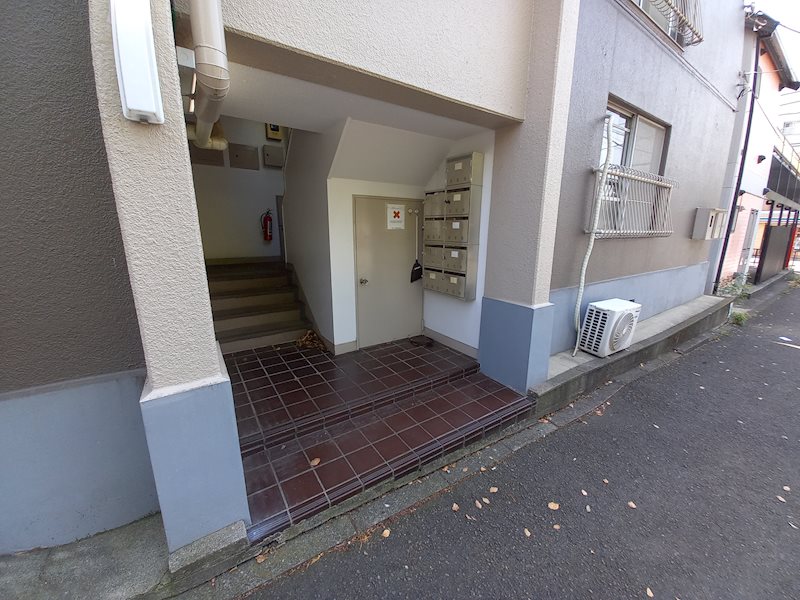 マンション美木 エントランス