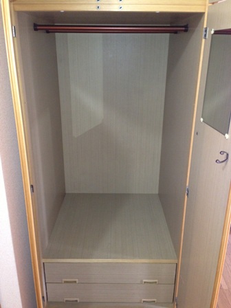 タカセビル 収納