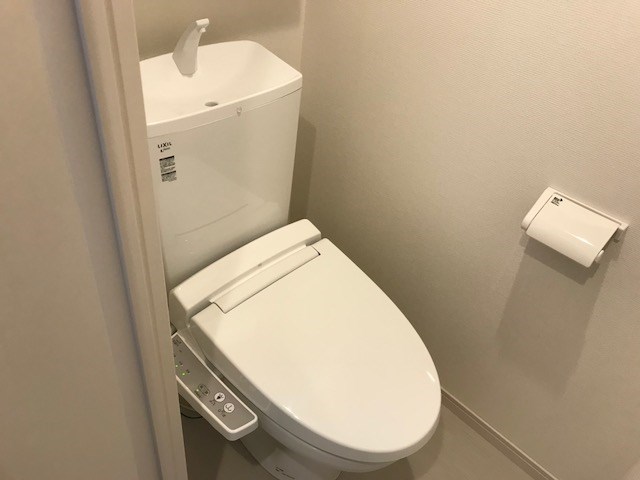 リブリカーロポンテ トイレ