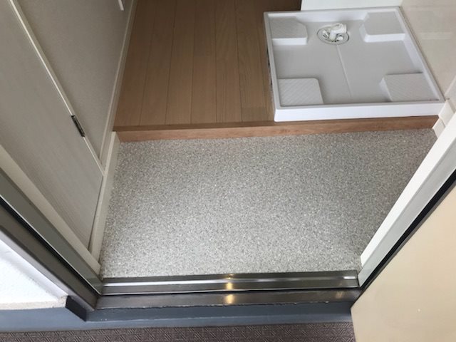 TOEIアパートメント 玄関