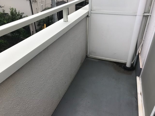 TOEIアパートメント ベランダ