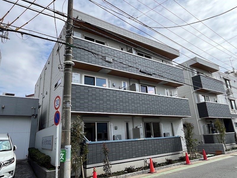ルリアン西寺尾Ⅰ 外観