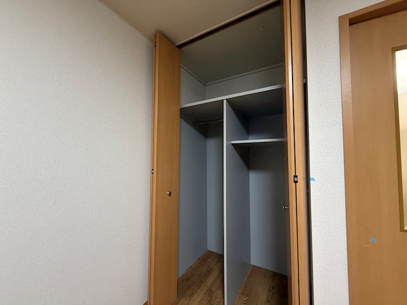 メゾンエイト 収納