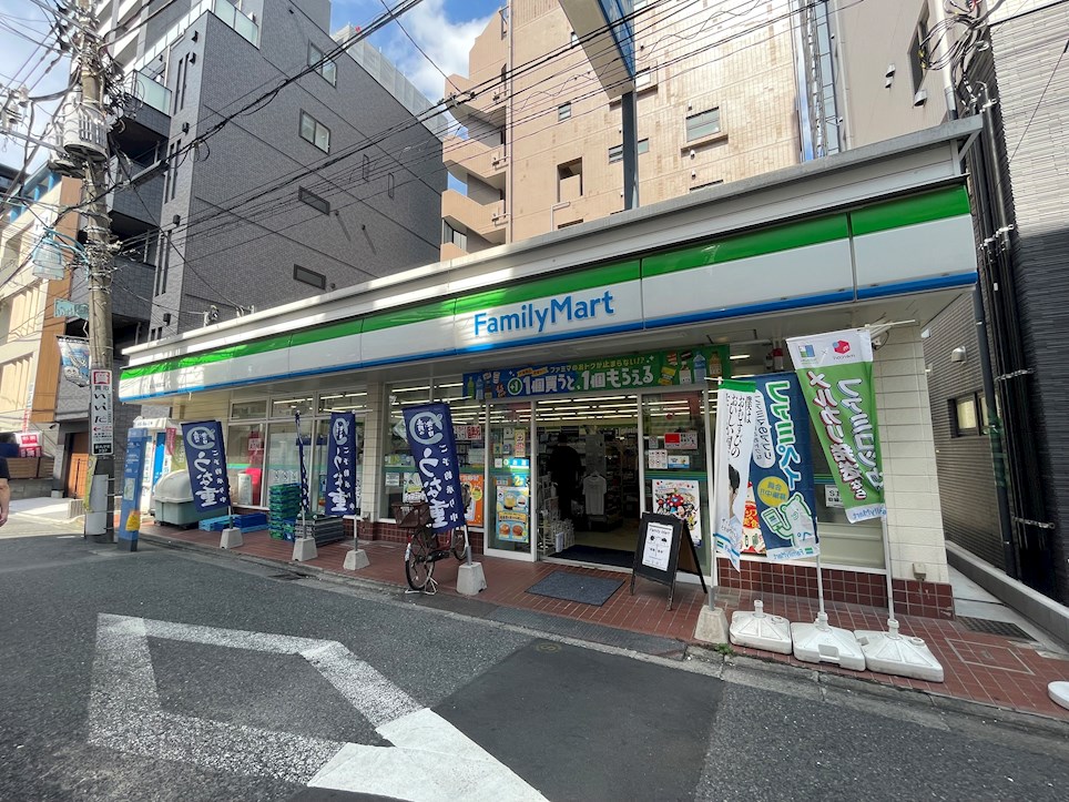 ルーブル新丸子 コンビニ