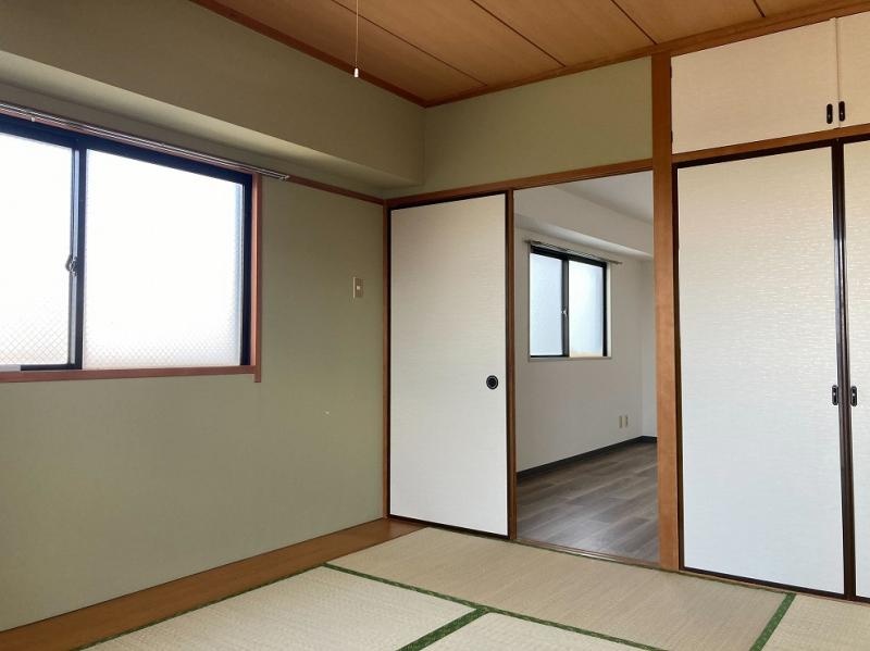 平間ロイヤルマンション ベッドルーム