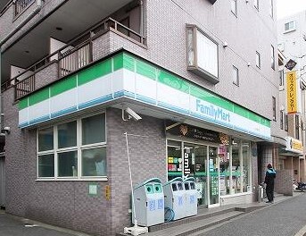 KNOTS新丸子 コンビニ