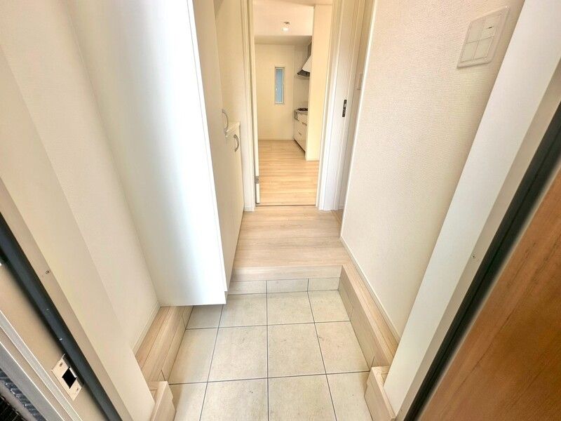 師岡町テラスハウス 玄関