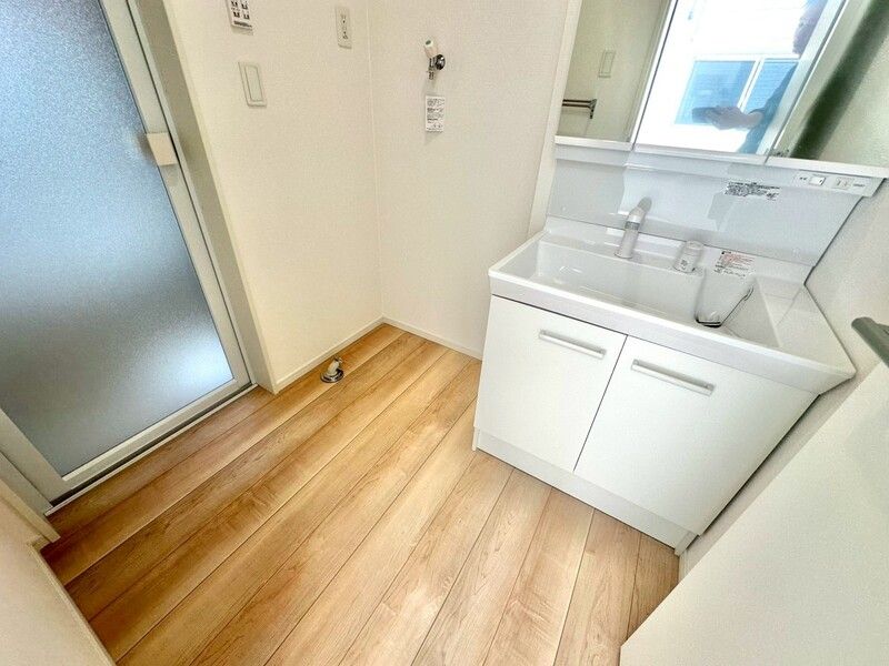 師岡町テラスハウス 洗面所