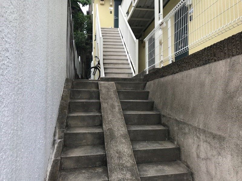 ピアヒルズ エントランス