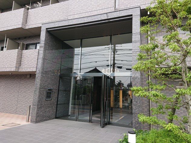 ルーブル川崎上平間弐番館 エントランス
