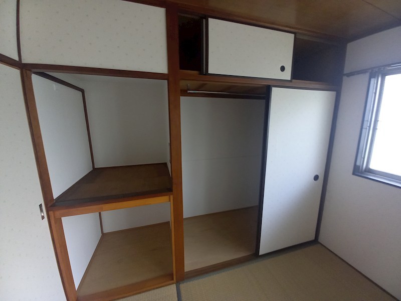 エミネンス妙蓮寺 収納