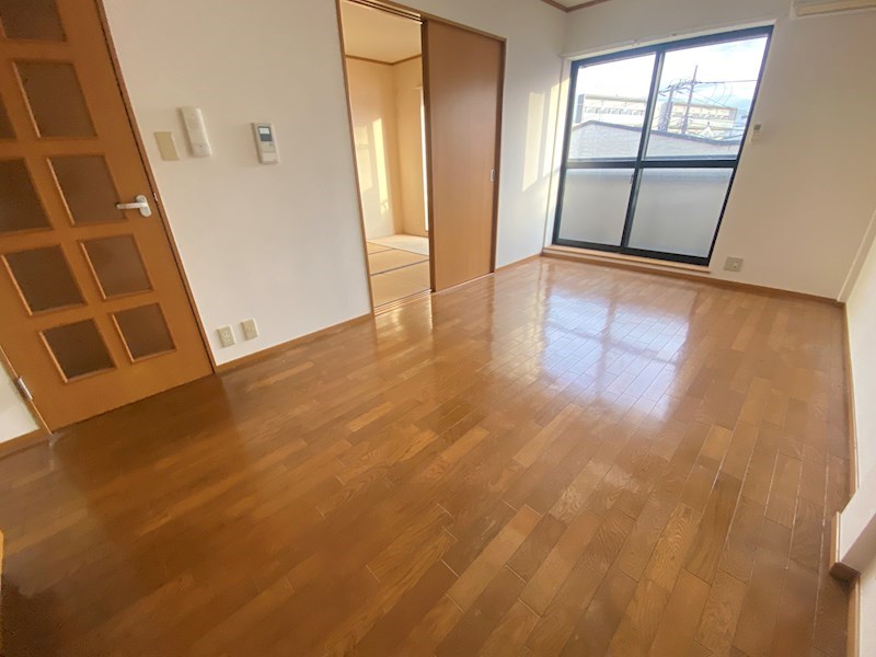T･S･1ビル睦月館 リビング