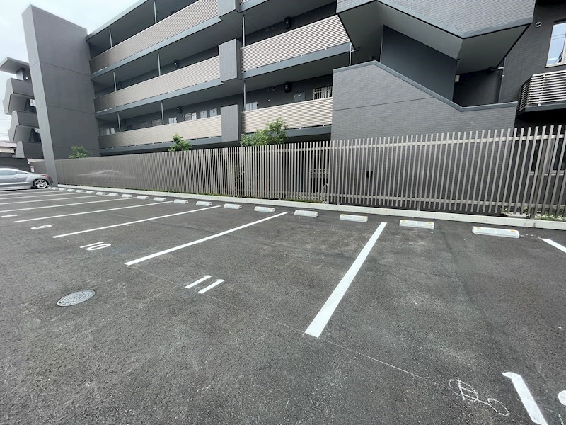 アグロラトス ヒサリコ 駐車場